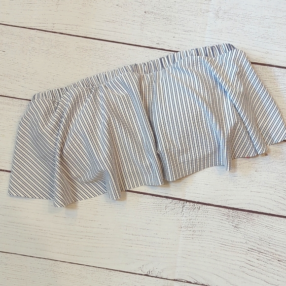 NWT Xhilaration Ruffle Bandau Bikini - Size D/DD & S - Picture 2 of 16